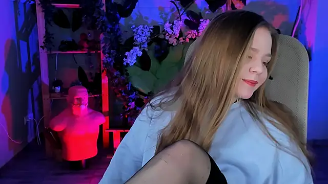 footfetish baby online show from 02-28-26, 04:19