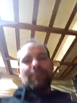 Snapshot of Tonojenej chatting on 02-06-25, 05:51 Tonojenej online show from 02-06-25, 05:51