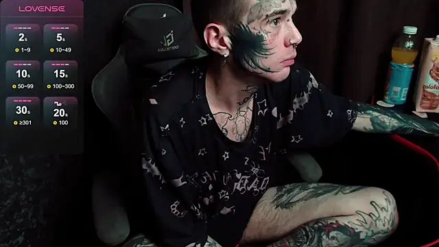 lonelycrystal online show from 10-30-25, 10:32