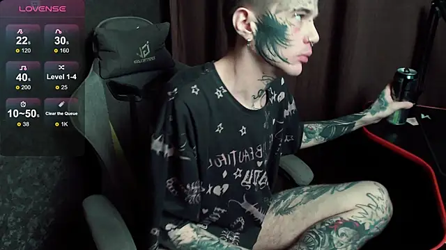 lonelycrystal online show from 10-31-25, 11:44