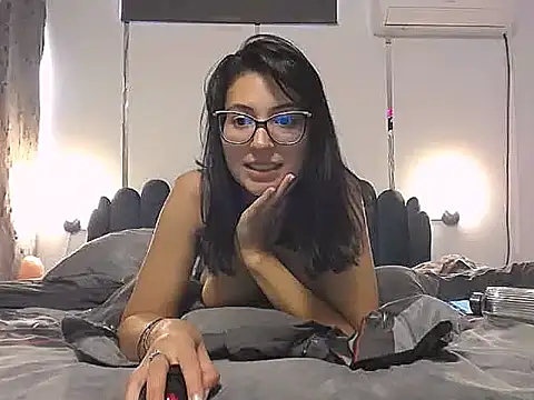 RubyBe10 online show from 10-31-25, 12:17