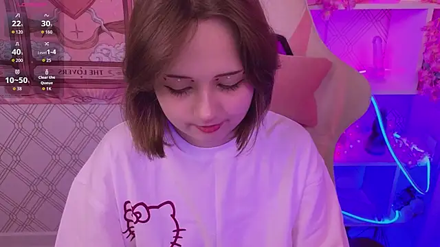 Mary uw online show from 10-09-25, 03:26