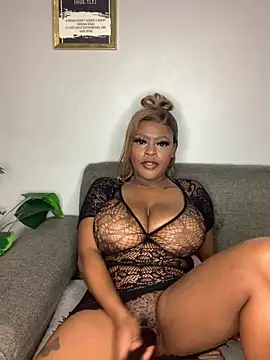 Snapshot of Boobylicious_BB chatting on 01-31-26, 11:14 Boobylicious BB online show from 01-31-26, 11:14