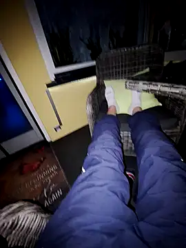 schlonzi81 online show from 09-26-25, 08:35