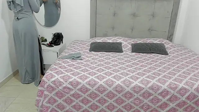 Hanaa latif online show from 12-26-24, 12:27