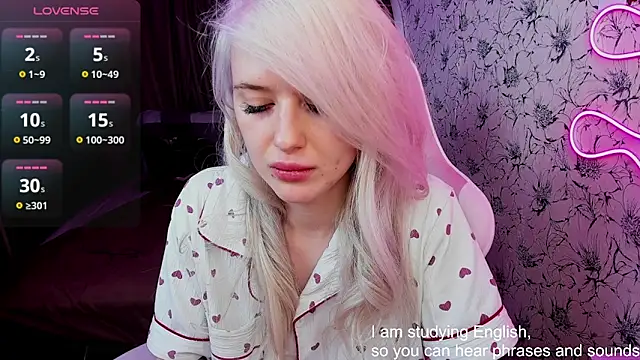 Snapshot of Healing__girl chatting on 03-03-25, 06:12 Healing girl online show from 03-03-25, 06:12