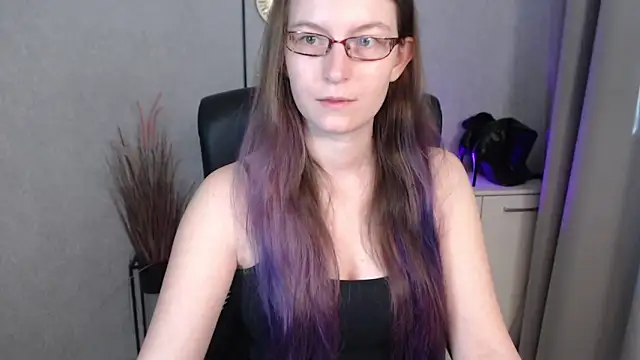 emmaxDelight online show from 10-11-25, 06:12