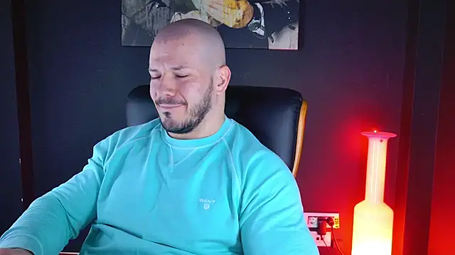 Snapshot of AngeloEric chatting on 12-03-24, 07:32 AngeloEric online show from 12-03-24, 07:32