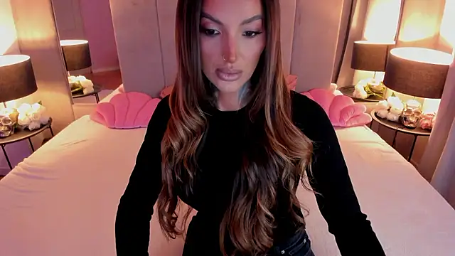 Snapshot of NatalyThorn88 chatting on 02-06-26, 05:56 NatalyThorn88 online show from 02-06-26, 05:56