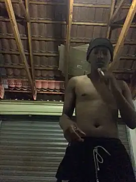 Snapshot of thekidrose chatting on 11-24-25, 05:07 thekidrose online show from 11-24-25, 05:07