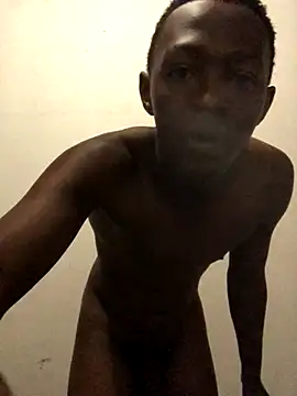 Snapshot of thekidrose chatting on 11-25-25, 05:40 thekidrose online show from 11-25-25, 05:40