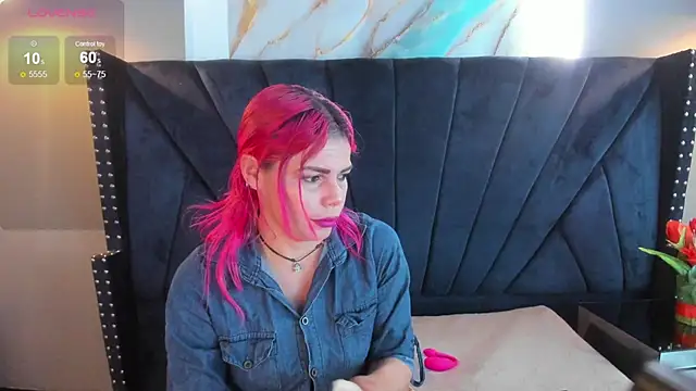 NIKI SANTANA online show from 09-20-25, 03:51