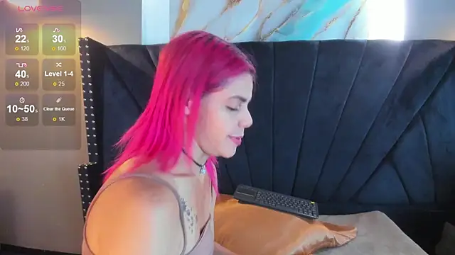 NIKI SANTANA online show from 09-22-25, 03:52