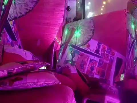 laye19 online show from 01-06-25, 03:42
