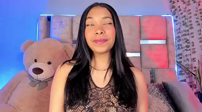 KarolRojas  online show from 02-14-25, 03:33