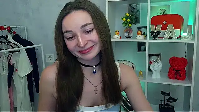 Snapshot of _Barbie_Kiss_ chatting on 02-08-26, 04:21 Barbie Kiss online show from 02-08-26, 04:21