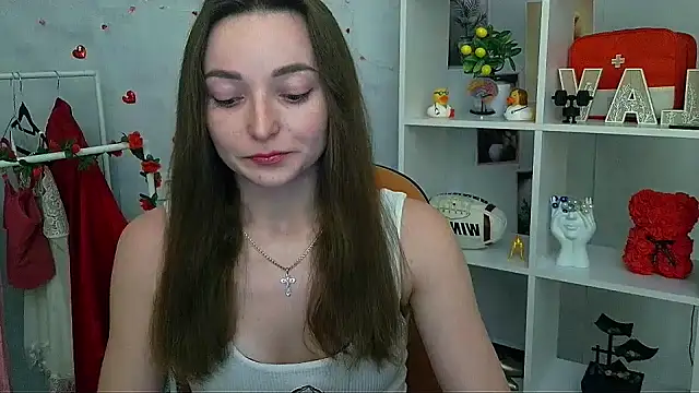 Snapshot of _Barbie_Kiss_ chatting on 02-15-26, 03:31 Barbie Kiss online show from 02-15-26, 03:31