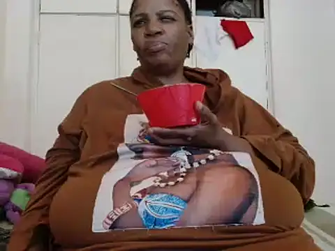 tinagiant online show from 01-18-25, 12:26