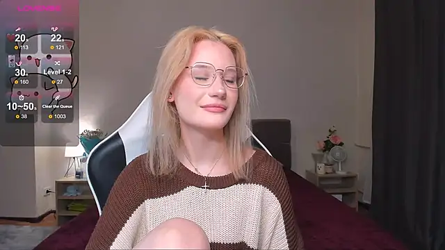 DearLia online show from 12-17-24, 12:56