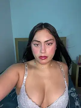 Snapshot of _Danaa chatting on 02-21-26, 07:15 Danaa online show from 02-21-26, 07:15