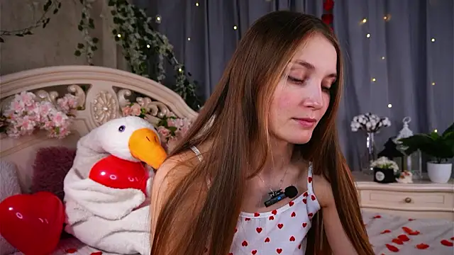 MonaEldon online show from 02-14-26, 02:08