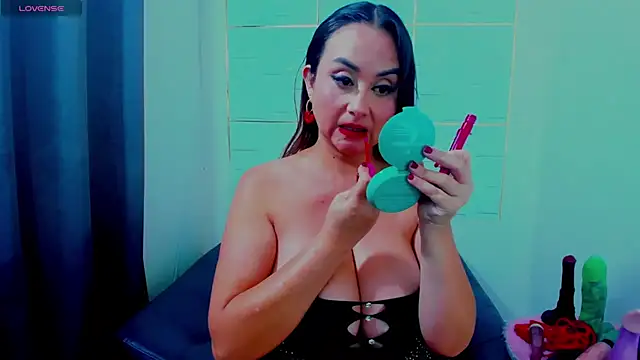 IsaSixty9 online show from 03-05-25, 11:05