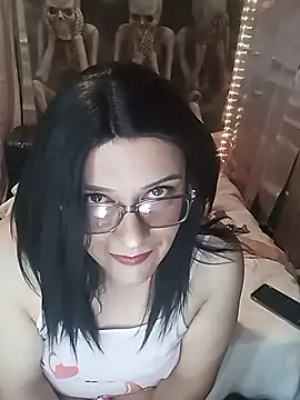 Snapshot of JOSSYANNE chatting on 10-14-25, 04:13 JOSSYANNE online show from 10-14-25, 04:13