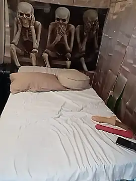 Snapshot of JOSSYANNE chatting on 10-15-25, 05:07 JOSSYANNE online show from 10-15-25, 05:07