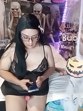 Snapshot of JOSSYANNE chatting on 10-27-25, 06:06 JOSSYANNE online show from 10-27-25, 06:06