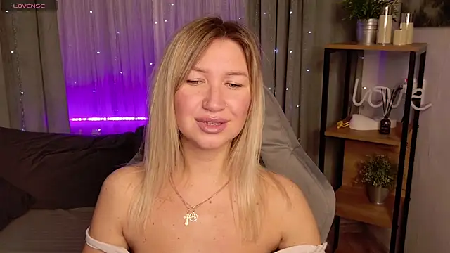 MilaBott online show from 10-12-25, 08:19