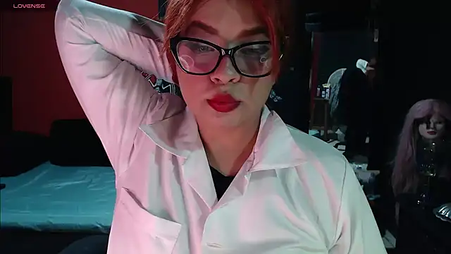 Snapshot of MaggaCass chatting on 01-23-25, 01:41 MaggaCass online show from 01-23-25, 01:41