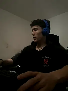 gojo satoru 18 online show from 10-10-25, 02:16