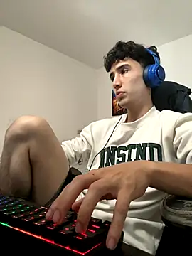 gojo satoru 18 online show from 10-28-25, 04:42