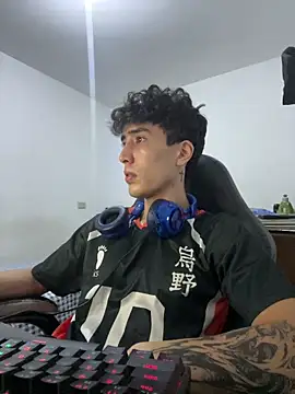 gojo satoru 18 online show from 02-26-26, 02:10