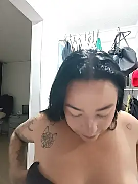 helena smith online show from 02-07-26, 03:10