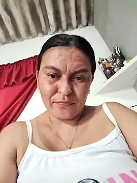 Horny-Mommy-Dirty online show from 10-17-25, 12:30