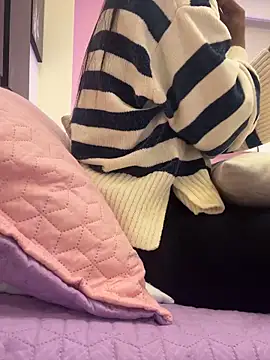 Snapshot of GabrielaLugo chatting on 03-07-26, 11:51 GabrielaLugo online show from 03-07-26, 11:51