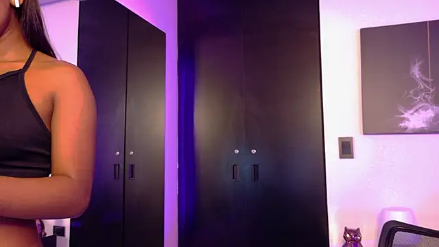 Snapshot of GabrielaLugo chatting on 03-08-26, 12:31 GabrielaLugo online show from 03-08-26, 12:31