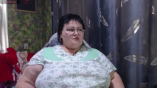 Snapshot of Goddess57 chatting on 10-24-25, 08:55 Goddess57 online show from 10-24-25, 08:55