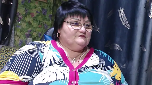 Snapshot of Goddess57 chatting on 11-21-25, 07:12 Goddess57 online show from 11-21-25, 07:12