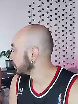 hotlatin92 online show from 12-12-24, 12:44