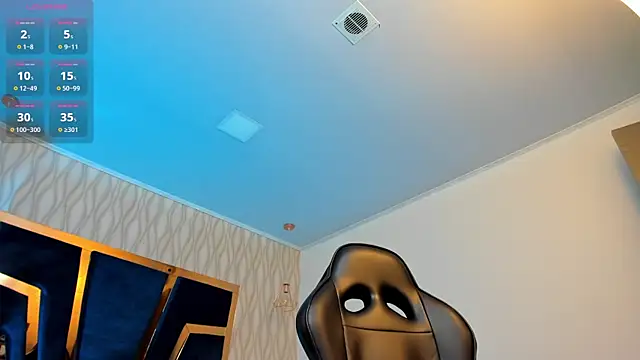 Snapshot of Yeiko_Romero_ chatting on 03-16-25, 01:17 Yeiko Romero online show from 03-16-25, 01:17