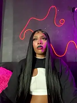 TIFFANYYSTAR online show from 01-15-26, 04:00