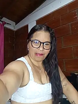 Snapshot of Sikiu_40 chatting on 02-01-25, 11:37 Sikiu 40 online show from 02-01-25, 11:37