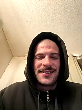 Snapshot of Greyoff chatting on 10-01-25, 07:20 Greyoff online show from 10-01-25, 07:20