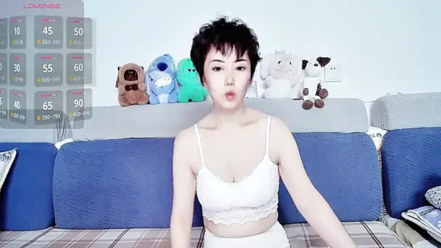 9ering-Er online show from 10-13-25, 06:24