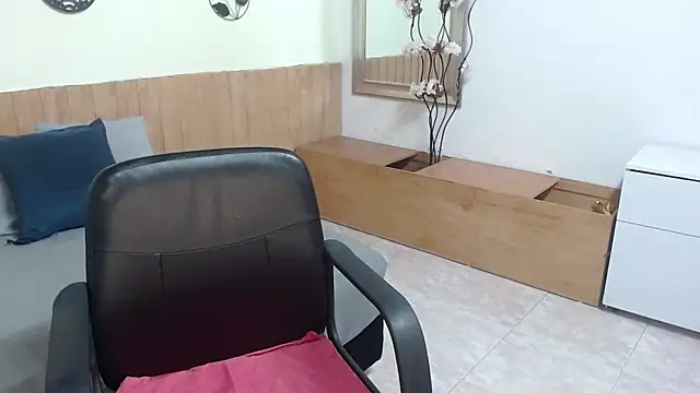 Suxxxy  online show from 10-09-25, 01:31