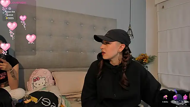 Zowi Hottiee online show from 12-10-24, 02:16