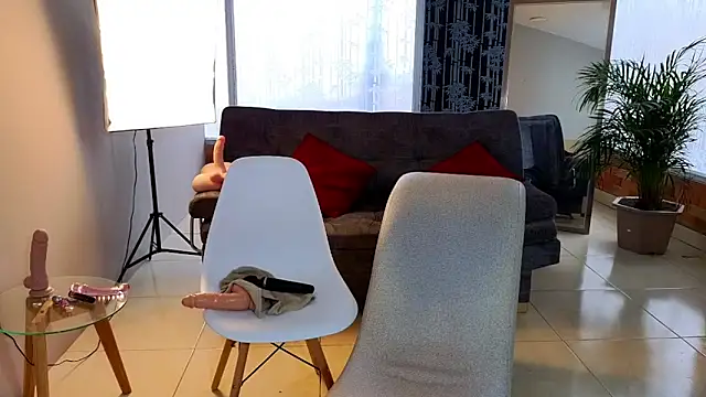 camil milfdream online show from 01-05-25, 02:30
