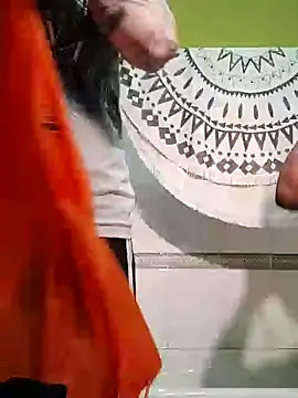 Snapshot of Casaltesudex chatting on 01-29-25, 05:35 Casaltesudex online show from 01-29-25, 05:35